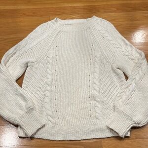 Harper heritage cream knit sweater size medium.